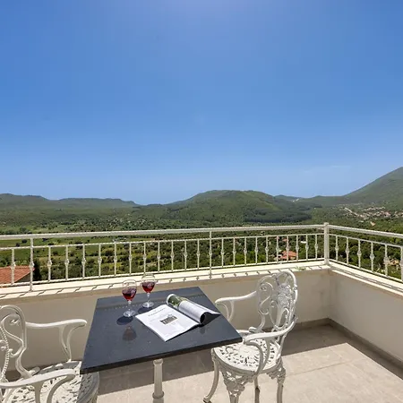 Cukurbag Koeyue Doga Manzarali Oriente