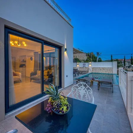 Cukurbag Koeyue Doga Manzarali Oriente Villa