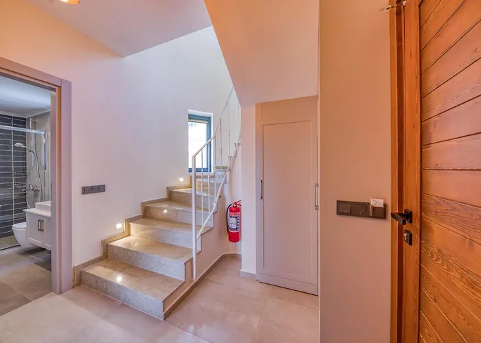 Cukurbag Koeyue Doga Manzarali Oriente *